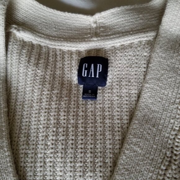 Women's Gap Shaker Stitch Cardigan in Chino Beige Size Small - Picture 5 of 8